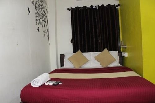 Hotel Saffron Inn Bombaim Exterior foto